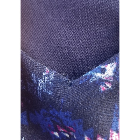 Multicolor Printed Lily Rose Dress Size Medium - Picture 2 of 5